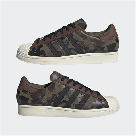 Adidas camo tennis shoes